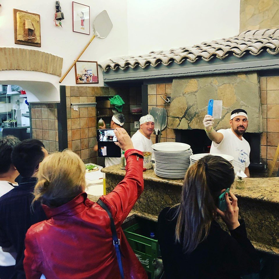 71652394_2560391717353305_1186150313661300736_n